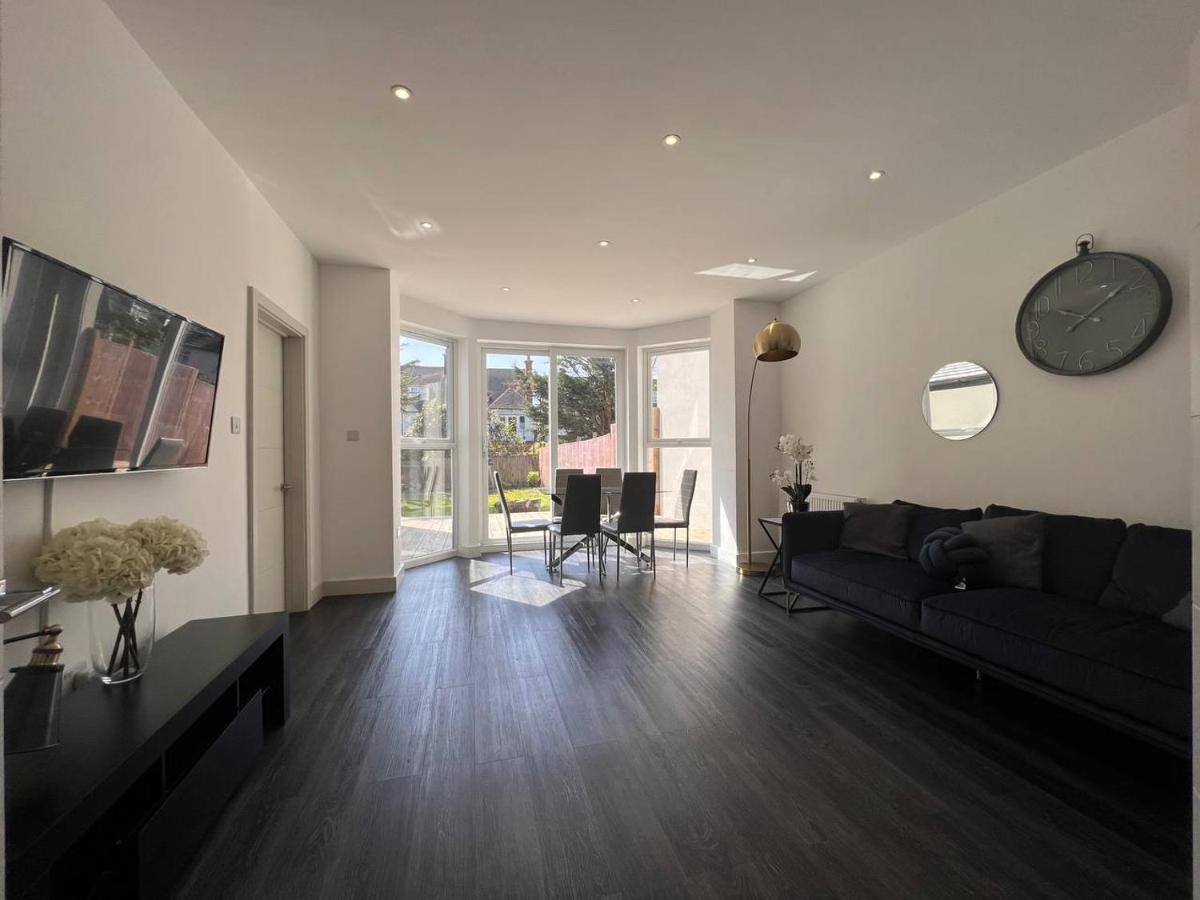 Star London Finchley Road 3-Bed Oasis With Garden 아파트 호텔 외부 사진